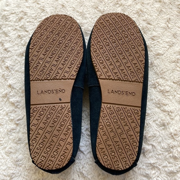 Boy’s Sz8 loafers- Navy Blue - Picture 2 of 4